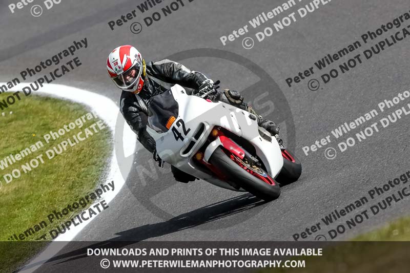 cadwell no limits trackday;cadwell park;cadwell park photographs;cadwell trackday photographs;enduro digital images;event digital images;eventdigitalimages;no limits trackdays;peter wileman photography;racing digital images;trackday digital images;trackday photos